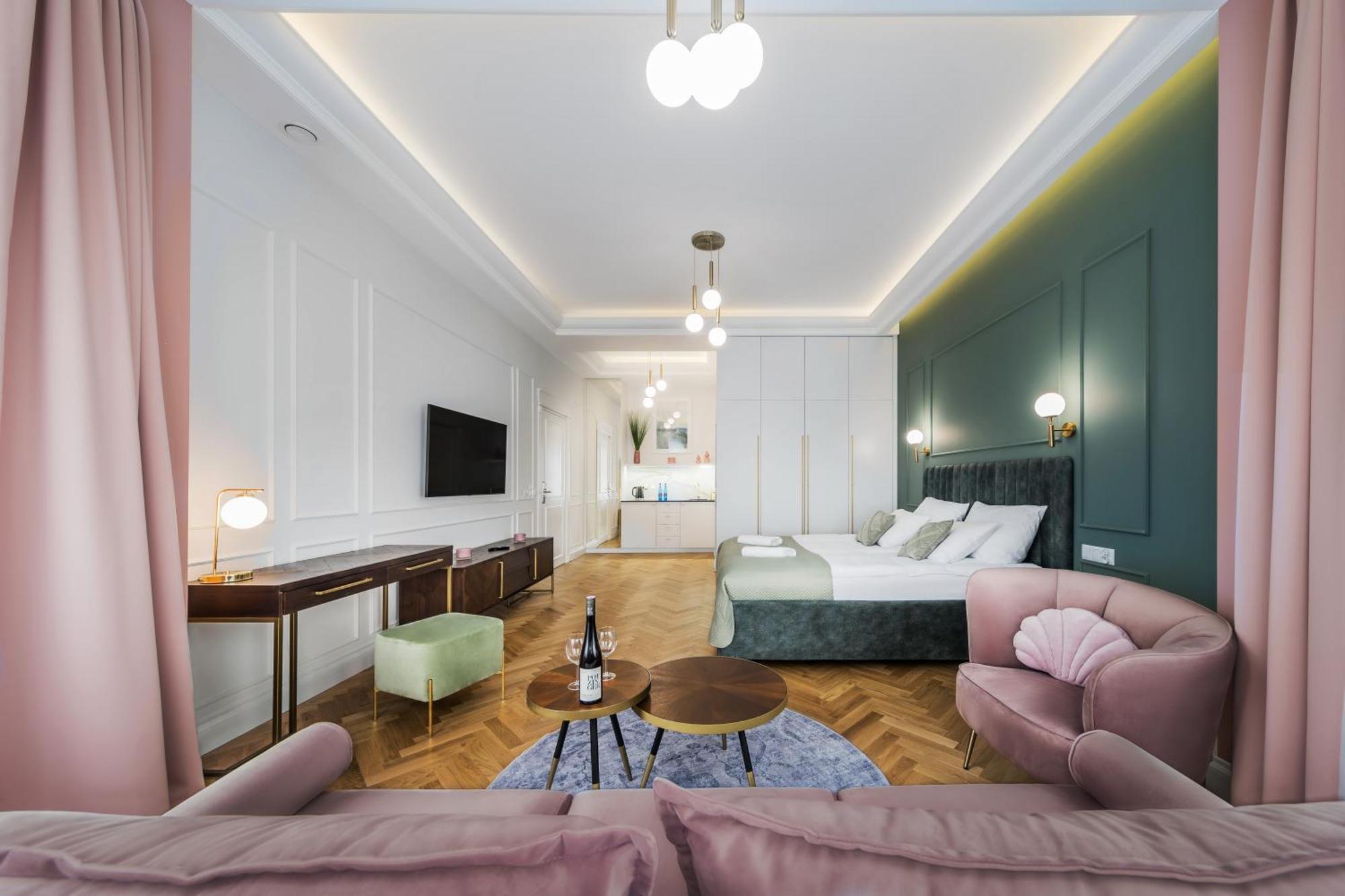 H Aparthotel Ełk Habitación foto